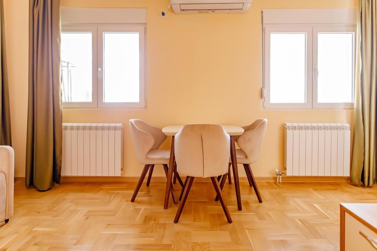 فندق Airstar Surčin المظهر الخارجي الصورة